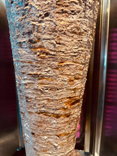 Yaprak Döner